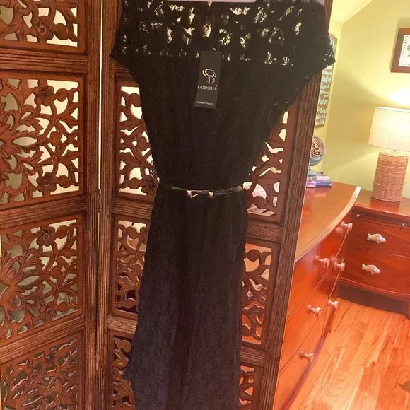 God Ship Fashion Dresses | *Nwt* Maternity Dress Black Sheer Lace Overlay with Lining & Belt Detail Gold | Color: Black | Size: 2XL | Posh5127'S